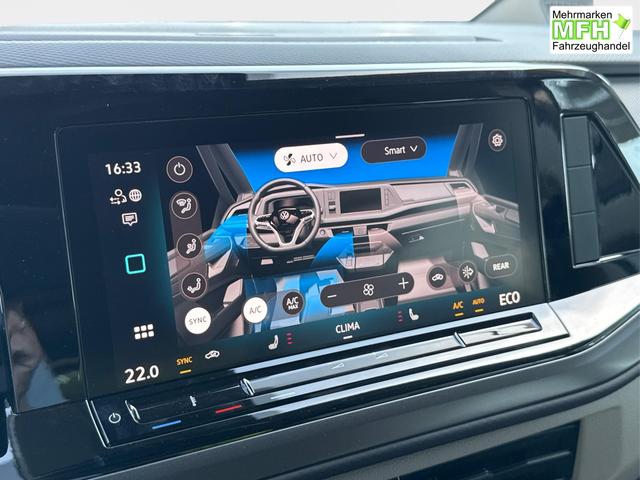 Volkswagen / T7 Multivan / / / / KURZ 4x4+7-SITZER+MATRIX+AHK+KAMERA+SHZ+17 ALU, Bei den verwendeten Bildern kann es sich um Beispielbilder handeln, ggf. teilweise mit Sonderausstattung.
