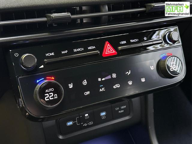 Hyundai / TUCSON / Grau / / / 4WD+NAVI+KAMERA+SHZ+LED+19''ALU+PDC, Bei den verwendeten Bildern kann es sich um Beispielbilder handeln, ggf. teilweise mit Sonderausstattung.