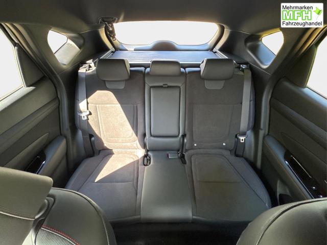 Hyundai / TUCSON / Grau / / / 4WD+NAVI+KAMERA+SHZ+LED+19''ALU+PDC, Bei den verwendeten Bildern kann es sich um Beispielbilder handeln, ggf. teilweise mit Sonderausstattung.