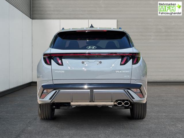 Hyundai / TUCSON / Grau / / / 4WD+NAVI+KAMERA+SHZ+LED+19''ALU+PDC, Bei den verwendeten Bildern kann es sich um Beispielbilder handeln, ggf. teilweise mit Sonderausstattung.