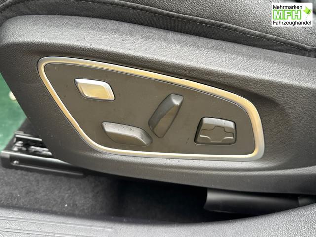 Renault / Austral / Schwarz / / / EL.HECKKL+LED+KAMERA+PDC+19LM, Bei den verwendeten Bildern kann es sich um Beispielbilder handeln, ggf. teilweise mit Sonderausstattung.