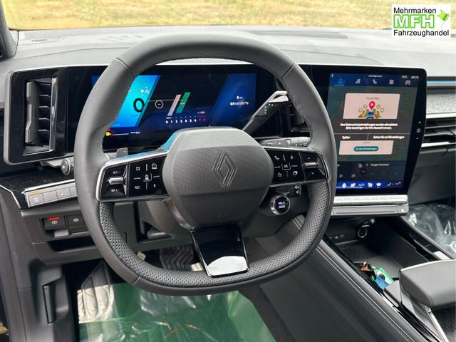 Renault / Austral / Schwarz / / / EL.HECKKL+LED+KAMERA+PDC+19LM, Bei den verwendeten Bildern kann es sich um Beispielbilder handeln, ggf. teilweise mit Sonderausstattung.
