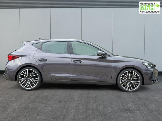 Cupra / Leon / Violett / / / NAVI+KAMERA+KESSY+MEMORY+SHZ+ACC+PDC+LED+19 ALU, Bei den verwendeten Bildern kann es sich um Beispielbilder handeln, ggf. teilweise mit Sonderausstattung.
