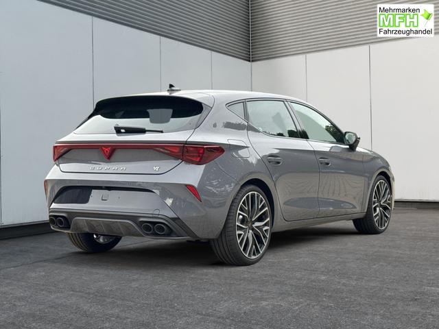 Cupra / Leon / Grau / / / NAVI+KAMERA+KESSY+MEMORY+SHZ+ACC+PDC+LED+19 ALU, Bei den verwendeten Bildern kann es sich um Beispielbilder handeln, ggf. teilweise mit Sonderausstattung.