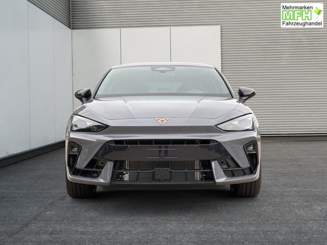 Cupra / Leon / Grau / / / NAVI+KAMERA+KESSY+MEMORY+SHZ+ACC+PDC+LED+19 ALU, Bei den verwendeten Bildern kann es sich um Beispielbilder handeln, ggf. teilweise mit Sonderausstattung.