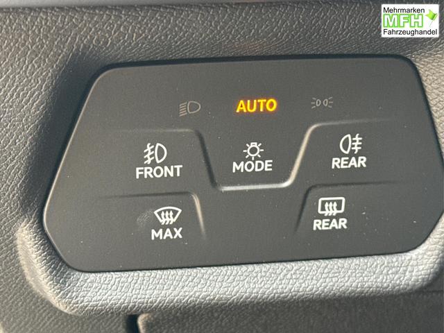 Cupra / Leon / Grau / / / NAVI+KAMERA+KESSY+MEMORY+SHZ+ACC+PDC+LED+19 ALU, Bei den verwendeten Bildern kann es sich um Beispielbilder handeln, ggf. teilweise mit Sonderausstattung.