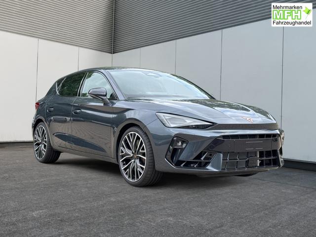 Cupra / Leon / Grau / / / NAVI+KAMERA+KESSY+MEMORY+SHZ+ACC+PDC+LED+19 ALU, Bei den verwendeten Bildern kann es sich um Beispielbilder handeln, ggf. teilweise mit Sonderausstattung.