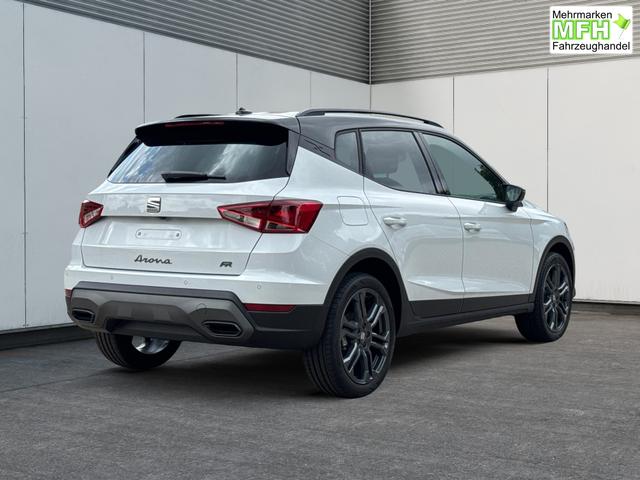 Seat / Arona / / / / KAMERA+PDC+LED+18 ALU+ACC, Bei den verwendeten Bildern kann es sich um Beispielbilder handeln, ggf. teilweise mit Sonderausstattung.