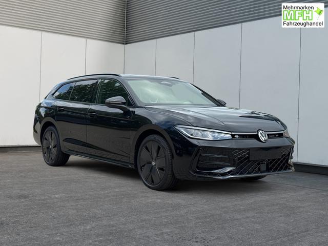 Volkswagen / Passat Variant / / / / LEDER+PANO+AHK+MATRIX+eHK+360 KAM+NAVI+HUD, Bei den verwendeten Bildern kann es sich um Beispielbilder handeln, ggf. teilweise mit Sonderausstattung.