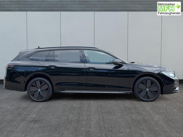 Volkswagen / Passat Variant / / / / LEDER+PANO+AHK+MATRIX+eHK+360 KAM+NAVI+HUD, Bei den verwendeten Bildern kann es sich um Beispielbilder handeln, ggf. teilweise mit Sonderausstattung.