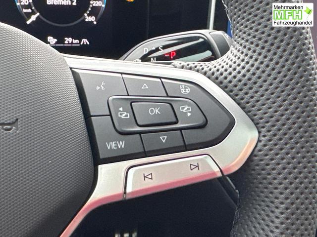 Volkswagen / Passat Variant / / / / LEDER+PANO+AHK+MATRIX+eHK+360 KAM+NAVI+HUD, Bei den verwendeten Bildern kann es sich um Beispielbilder handeln, ggf. teilweise mit Sonderausstattung.