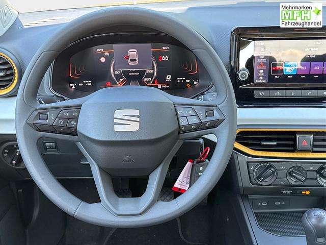 Seat / Ibiza / Grau / / / SHZ+FULL LINK+KLIMA+PDC+LED+15 ALU+TEMPOMAT