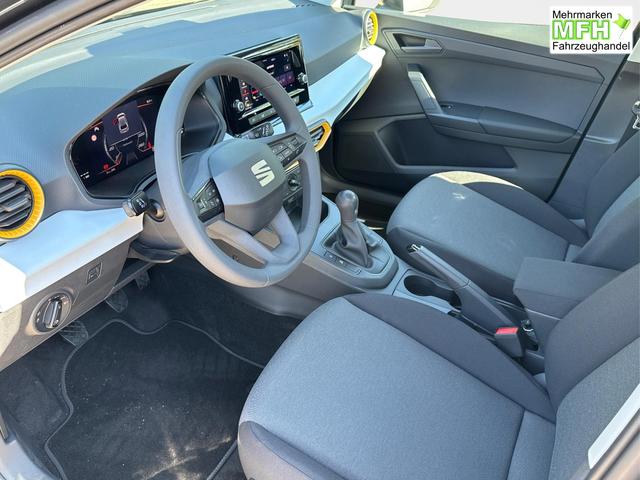 Seat / Ibiza / Grau / / / SHZ+FULL LINK+KLIMA+PDC+LED+15 ALU+TEMPOMAT