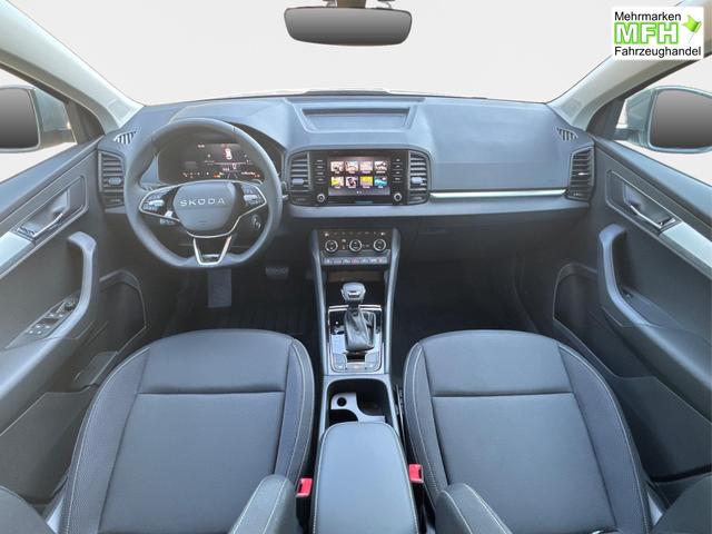Skoda / Karoq / Silber / / / AHK+LED+KAMERA+PDC+ACC, Bei den verwendeten Bildern kann es sich um Beispielbilder handeln, ggf. teilweise mit Sonderausstattung.
