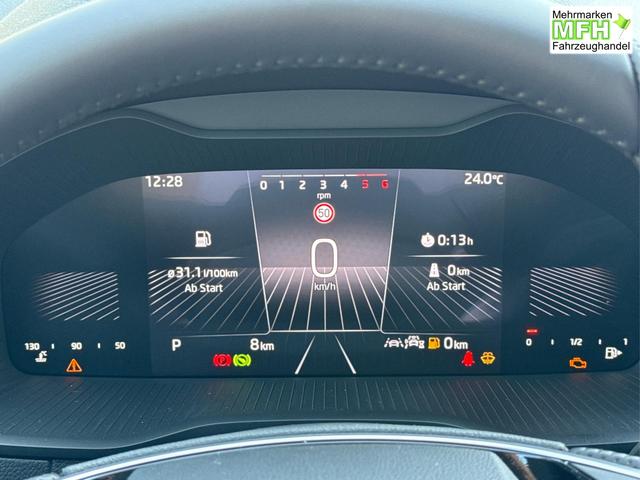 Skoda / Karoq / Silber / / / AHK+LED+KAMERA+PDC+ACC, Bei den verwendeten Bildern kann es sich um Beispielbilder handeln, ggf. teilweise mit Sonderausstattung.