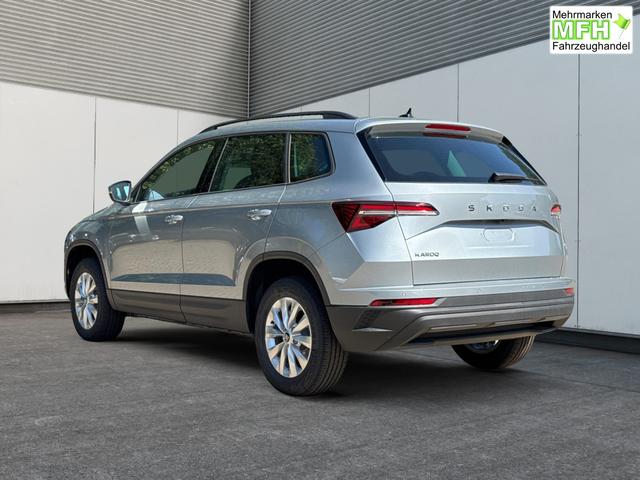 Skoda / Karoq / Silber / / / AHK+LED+KAMERA+PDC+ACC, Bei den verwendeten Bildern kann es sich um Beispielbilder handeln, ggf. teilweise mit Sonderausstattung.