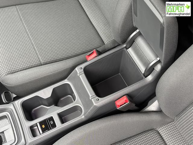 Volkswagen / Caddy Maxi / / / / Caddy Maxi +PDC v+h+KAMERA+SHZ+GJR+ACC+LANE ASSIST, Bei den verwendeten Bildern kann es sich um Beispielbilder handeln, ggf. teilweise mit Sonderausstattung.