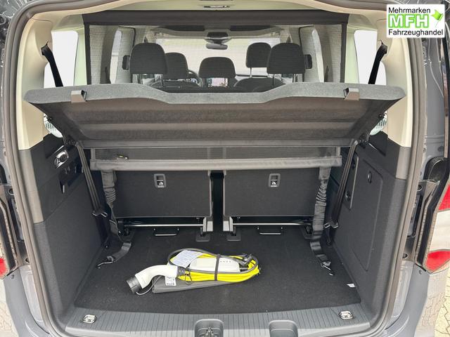 Volkswagen / Caddy Maxi / / / / Caddy Maxi +PDC v+h+KAMERA+SHZ+GJR+ACC+LANE ASSIST, Bei den verwendeten Bildern kann es sich um Beispielbilder handeln, ggf. teilweise mit Sonderausstattung.