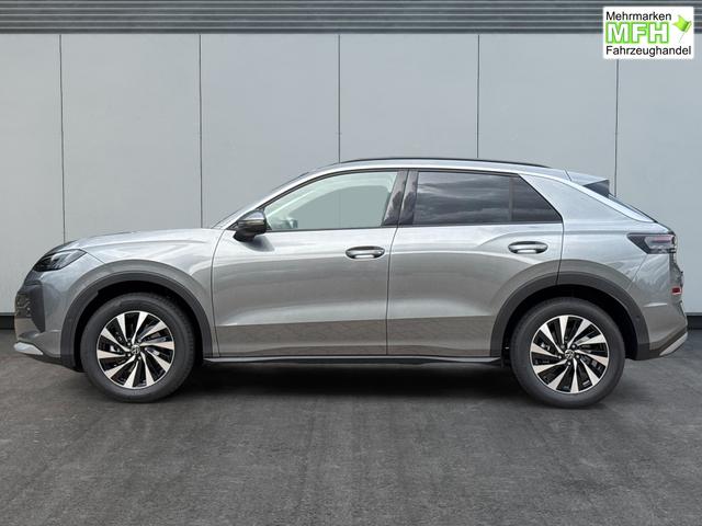 Volkswagen / T-Roc / Grau / / / 5J GARANTIE+ACC+17 ALU+KAMERA+SHZ+LED , Bei den verwendeten Bildern kann es sich um Beispielbilder handeln, ggf. teilweise mit Sonderausstattung.