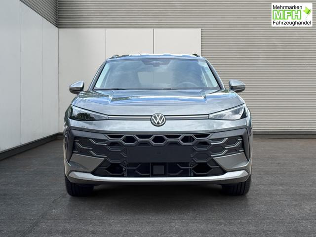 Volkswagen / T-Roc / Grau / / / 5J GARANTIE+ACC+17 ALU+KAMERA+SHZ+LED , Bei den verwendeten Bildern kann es sich um Beispielbilder handeln, ggf. teilweise mit Sonderausstattung.