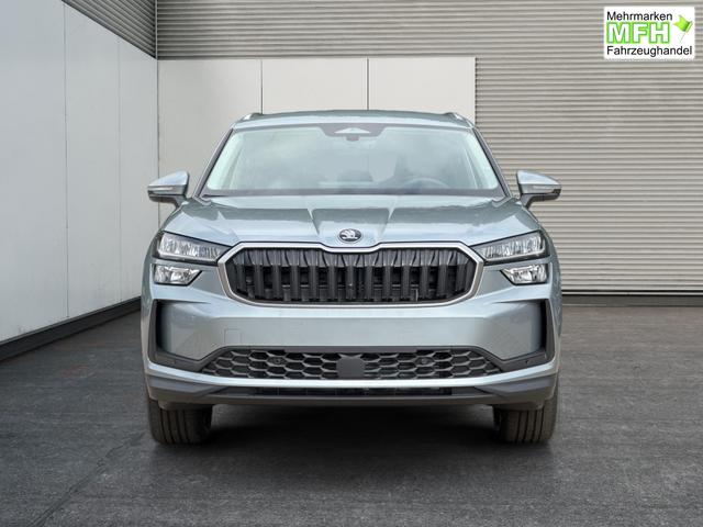 Skoda / Kodiaq / Silber / / / DSG+AHK+NAVI+19'' ALU+ACC+KAMERA, Bei den verwendeten Bildern kann es sich um Beispielbilder handeln, ggf. teilweise mit Sonderausstattung.