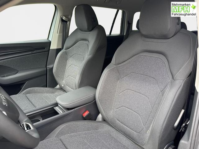 Skoda / Kodiaq / Silber / / / DSG+AHK+NAVI+19'' ALU+ACC+KAMERA, Bei den verwendeten Bildern kann es sich um Beispielbilder handeln, ggf. teilweise mit Sonderausstattung.