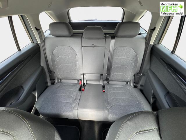 Skoda / Kodiaq / Silber / / / DSG+AHK+NAVI+19'' ALU+ACC+KAMERA, Bei den verwendeten Bildern kann es sich um Beispielbilder handeln, ggf. teilweise mit Sonderausstattung.