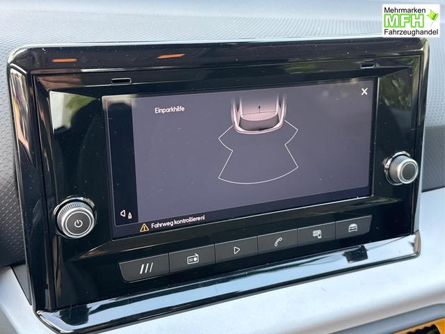 Seat / Ibiza / Blau / / / FULL LINK+SHZ+KLIMA+PDC+LED+15 ALU+TEMPOMAT, Bei den verwendeten Bildern kann es sich um Beispielbilder handeln, ggf. teilweise mit Sonderausstattung.
