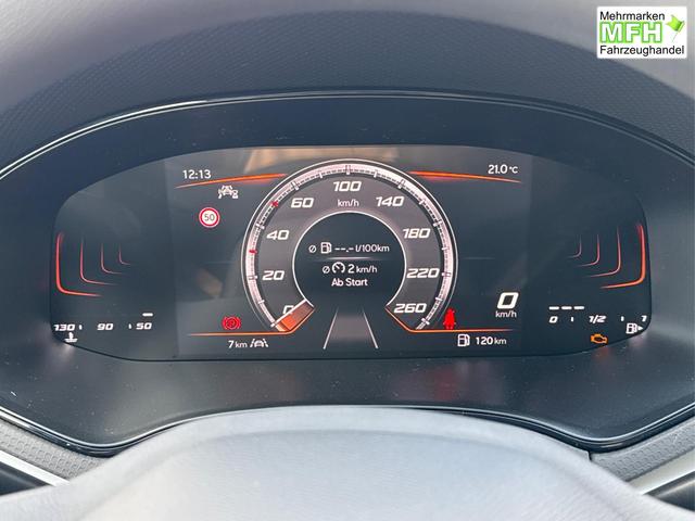 Seat / Ibiza / Blau / / / FULL LINK+SHZ+KLIMA+PDC+LED+15 ALU+TEMPOMAT, Bei den verwendeten Bildern kann es sich um Beispielbilder handeln, ggf. teilweise mit Sonderausstattung.
