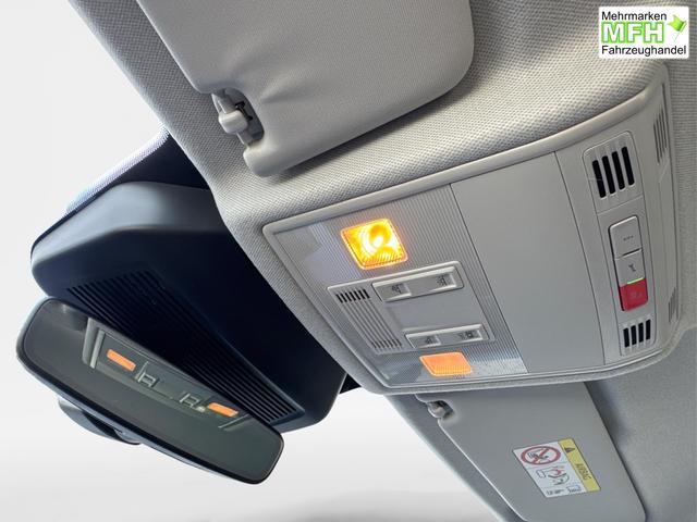 Seat / Ibiza / Blau / / / FULL LINK+SHZ+KLIMA+PDC+LED+15 ALU+TEMPOMAT, Bei den verwendeten Bildern kann es sich um Beispielbilder handeln, ggf. teilweise mit Sonderausstattung.