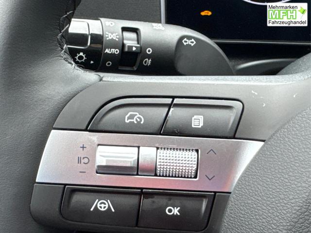 Hyundai / TUCSON / Gr&uuml;n / / / NAVI+KAMERA+SHZ+LED+TEMPOMAT+17 ALU+PDC, Bei den verwendeten Bildern kann es sich um Beispielbilder handeln, ggf. teilweise mit Sonderausstattung.