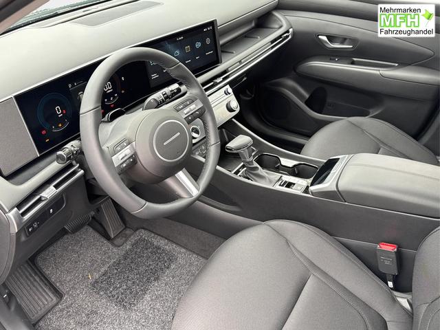 Hyundai / TUCSON / Gr&uuml;n / / / NAVI+KAMERA+SHZ+LED+TEMPOMAT+17 ALU+PDC, Bei den verwendeten Bildern kann es sich um Beispielbilder handeln, ggf. teilweise mit Sonderausstattung.