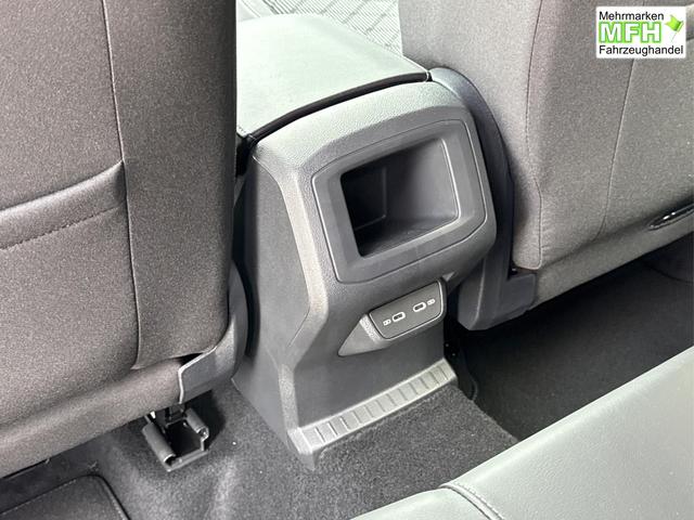 Volkswagen / T-Cross / / / / NAVI+SHZ+MATRIX+ACC+KAMERA+18''ALU, Bei den verwendeten Bildern kann es sich um Beispielbilder handeln, ggf. teilweise mit Sonderausstattung.