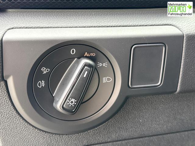 Volkswagen / T-Cross / / / / NAVI+SHZ+MATRIX+ACC+KAMERA+18''ALU, Bei den verwendeten Bildern kann es sich um Beispielbilder handeln, ggf. teilweise mit Sonderausstattung.