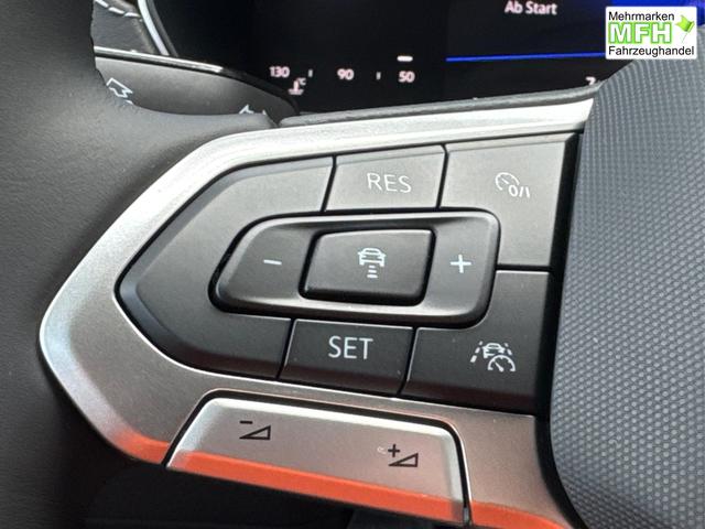 Volkswagen / T-Cross / / / / NAVI+SHZ+MATRIX+ACC+KAMERA+18''ALU, Bei den verwendeten Bildern kann es sich um Beispielbilder handeln, ggf. teilweise mit Sonderausstattung.
