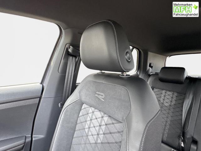 Volkswagen / T-Cross / / / / NAVI+SHZ+MATRIX+ACC+KAMERA+18''ALU, Bei den verwendeten Bildern kann es sich um Beispielbilder handeln, ggf. teilweise mit Sonderausstattung.