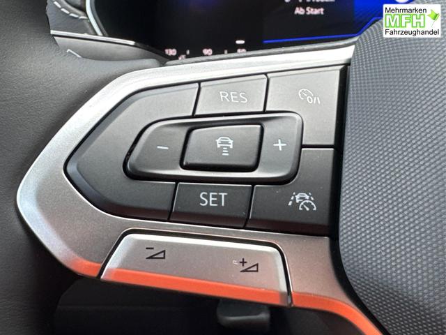 Volkswagen / T-Cross / / / / NAVI+SHZ+MATRIX+ACC+KAMERA+18''ALU, Bei den verwendeten Bildern kann es sich um Beispielbilder handeln, ggf. teilweise mit Sonderausstattung.
