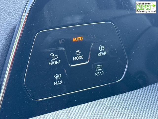 Volkswagen / Golf / Grau / / / PANO+LED-PLUS+ACC+SHZ+KEYLESS+KAMERA+18 ALU, Bei den verwendeten Bildern kann es sich um Beispielbilder handeln, ggf. teilweise mit Sonderausstattung.