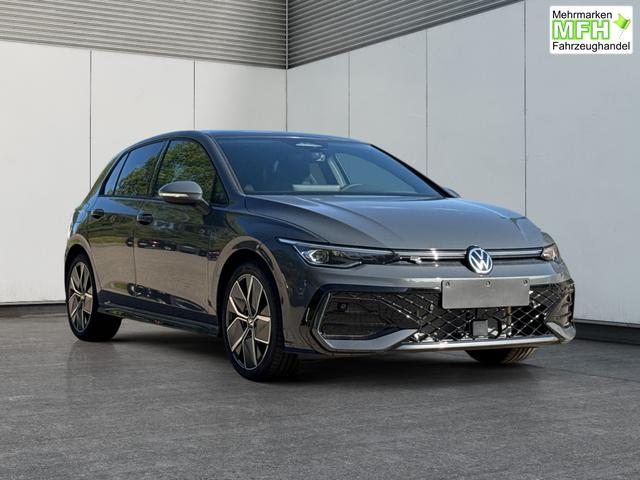 Volkswagen / Golf / Grau / / / PANO+LED-PLUS+ACC+SHZ+KEYLESS+KAMERA+18 ALU, Bei den verwendeten Bildern kann es sich um Beispielbilder handeln, ggf. teilweise mit Sonderausstattung.