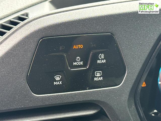 Volkswagen / Caddy Maxi / Wei&szlig; / / / Caddy Maxi KAMERA+APP+PDC+ACC+LANE ASSIST, Bei den verwendeten Bildern kann es sich um Beispielbilder handeln, ggf. teilweise mit Sonderausstattung.