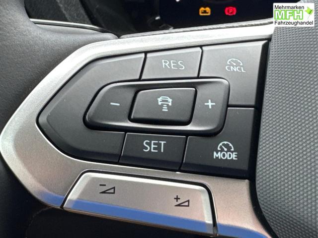 Volkswagen / Caddy Maxi / Wei&szlig; / / / Caddy Maxi KAMERA+APP+PDC+ACC+LANE ASSIST, Bei den verwendeten Bildern kann es sich um Beispielbilder handeln, ggf. teilweise mit Sonderausstattung.