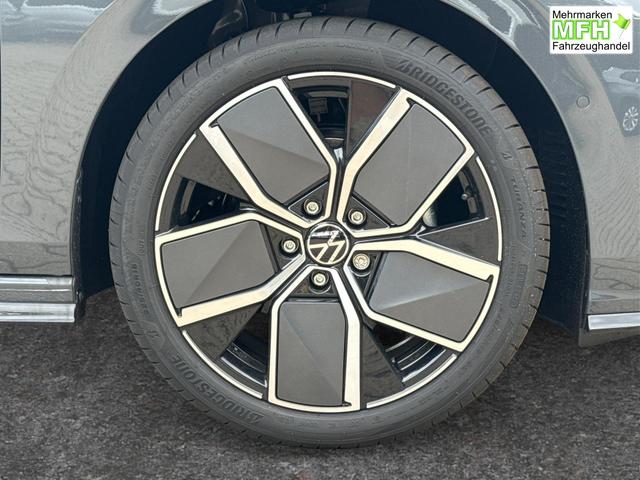 Volkswagen / Golf / Grau / / / LED-PLUS+ACC+SHZ+KEYLESS+KAMERA+18 ALU, Bei den verwendeten Bildern kann es sich um Beispielbilder handeln, ggf. teilweise mit Sonderausstattung.