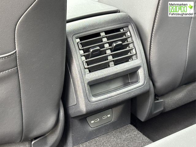 Volkswagen / Golf / Grau / / / LED-PLUS+ACC+SHZ+KEYLESS+KAMERA+18 ALU, Bei den verwendeten Bildern kann es sich um Beispielbilder handeln, ggf. teilweise mit Sonderausstattung.
