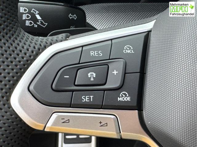 Volkswagen / Golf / Grau / / / LED-PLUS+ACC+SHZ+KEYLESS+KAMERA+18 ALU, Bei den verwendeten Bildern kann es sich um Beispielbilder handeln, ggf. teilweise mit Sonderausstattung.