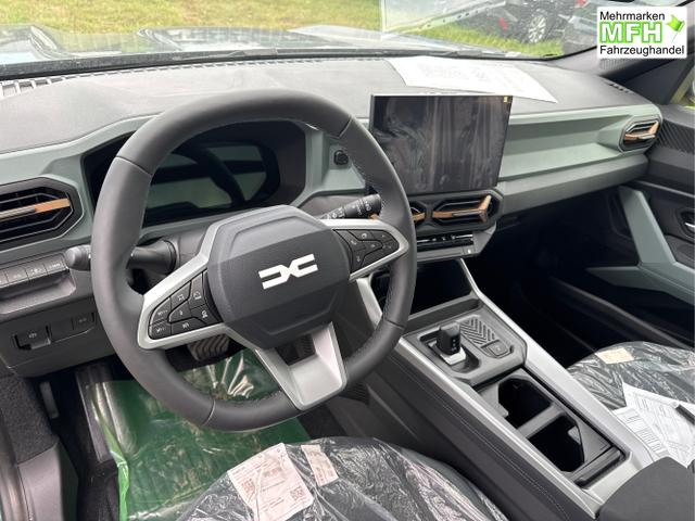 Dacia / Bigster / Gr&uuml;n / / / PANO+NAVI+ARKAMYS+KAMERA+SHZ+LED+18ALU, Bei den verwendeten Bildern kann es sich um Beispielbilder handeln, ggf. teilweise mit Sonderausstattung.