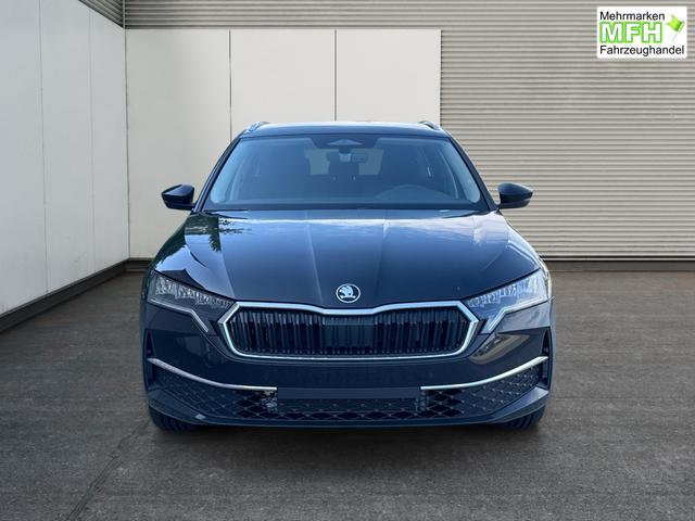 Skoda / Octavia Combi / Schwarz / / / ACC+AHK+eHK+KAM+PDC+LED+17 ALU+SHZ, Bei den verwendeten Bildern kann es sich um Beispielbilder handeln, ggf. teilweise mit Sonderausstattung.