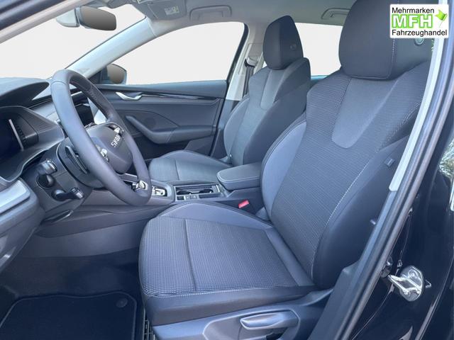 Skoda / Octavia Combi / Schwarz / / / ACC+AHK+eHK+KAM+PDC+LED+17 ALU+SHZ, Bei den verwendeten Bildern kann es sich um Beispielbilder handeln, ggf. teilweise mit Sonderausstattung.