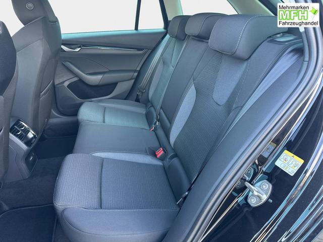 Skoda / Octavia Combi / Schwarz / / / ACC+AHK+eHK+KAM+PDC+LED+17 ALU+SHZ, Bei den verwendeten Bildern kann es sich um Beispielbilder handeln, ggf. teilweise mit Sonderausstattung.
