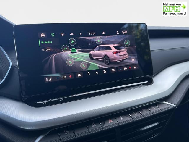 Skoda / Octavia Combi / Grau / / / ACC+AHK+eHK+KAM+PDC+LED+17 ALU+SHZ