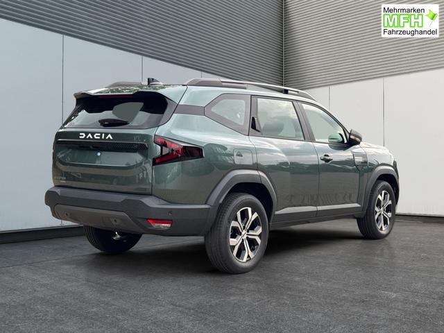 Dacia / Bigster / Gr&uuml;n / / / SHZ+KLIMA+PDC+KAMERA+LED+17 ALU, Bei den verwendeten Bildern kann es sich um Beispielbilder handeln, ggf. teilweise mit Sonderausstattung.